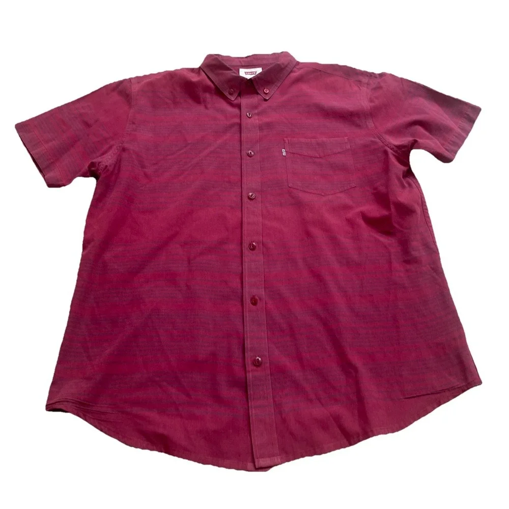 Levi's Shirt Men's Size Large Red Button Up Striped Casual Lightweight